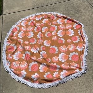 Seashell beach blanket
